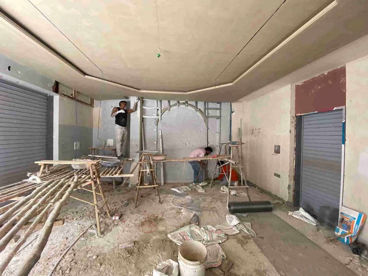 318 sqft bare shop before interior work — Homenexa Aatish Market Jaipur