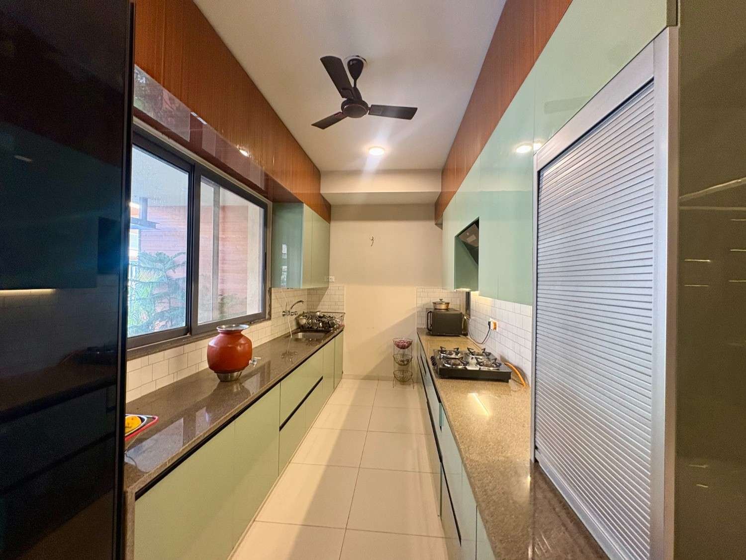 Modular kitchen design — Mahima Sansaar villa, Endless Interiors Jaipur